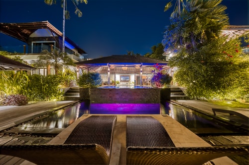 Luxury 5BR | Ocean View | Near Beach in Uluwatu 19 thewhiteglovebali.com