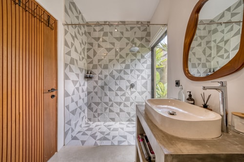 Aesthetic villa with Private Pool & Bathtub, Uluwatu 12 thewhiteglovebali.com