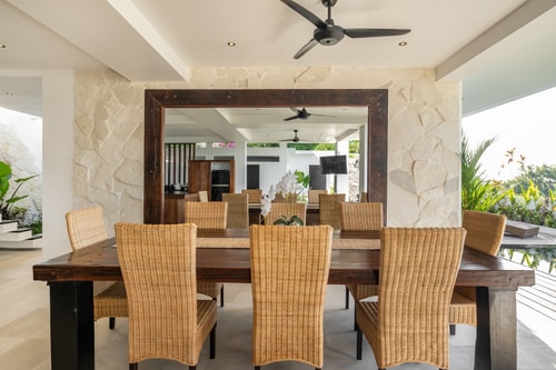 Private Cinema | Ocean View | Near Beach Uluwatu 17 thewhiteglovebali.com