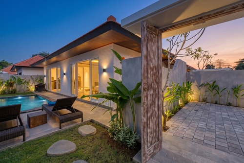 Brand New Villa Uluwatu W/ Sunken Lounge & Pool thewhiteglovebali.com