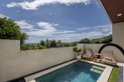 Oceanview Villa With Private Pool in Uluwatu thewhiteglovebali.com