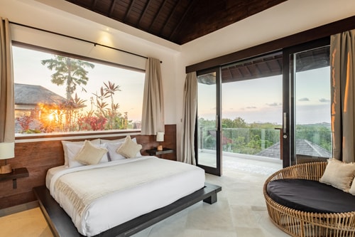 Luxury 5BR | Ocean View | Near Beach in Uluwatu 10 thewhiteglovebali.com