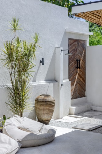 Ecstatic Villa, heart of Uluwatu 19 thewhiteglovebali.com