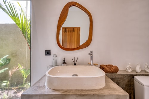Aesthetic villa with Private Pool & Bathtub, Uluwatu 11 thewhiteglovebali.com