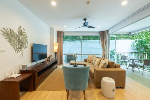 Modern 1BR Apartment Near Surin Beach