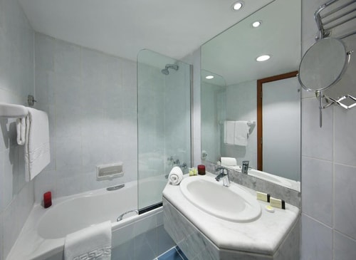 Superior Room Near Meena Bazaar 1 Travel Spark LLC