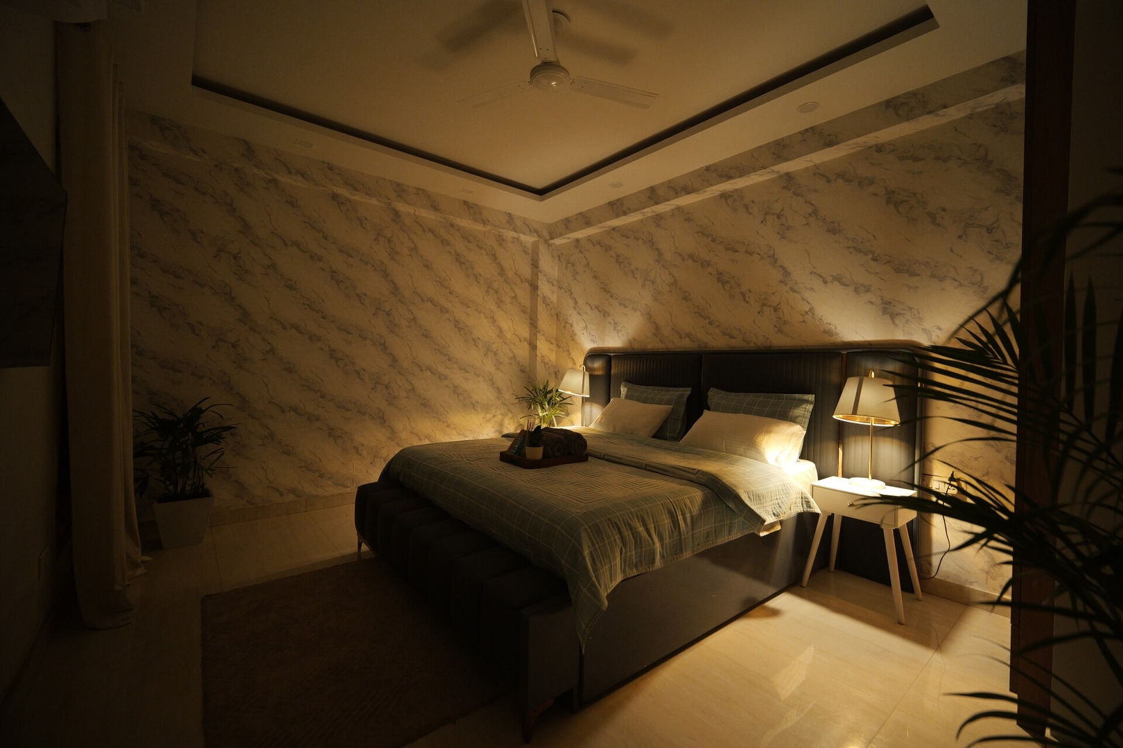 Cinéma · 2BHK + Home Theatre · South Delhi 6