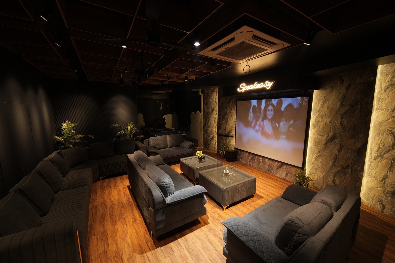 Speakeasy by Vyagram | Your Private Club 4