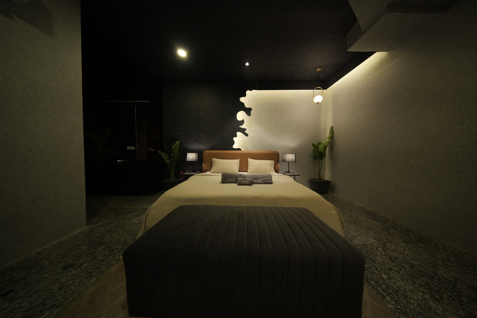 Speakeasy 9