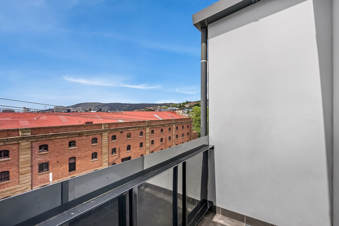 Warwick 75 Hobart Apartment gallery image 15