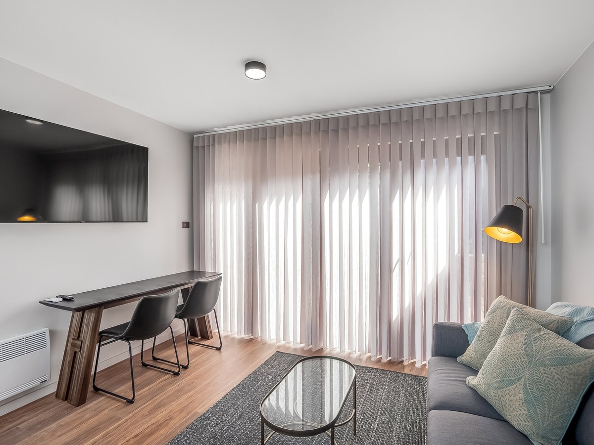 Catherine Cottage – Stylish Hobart Stay gallery image 9