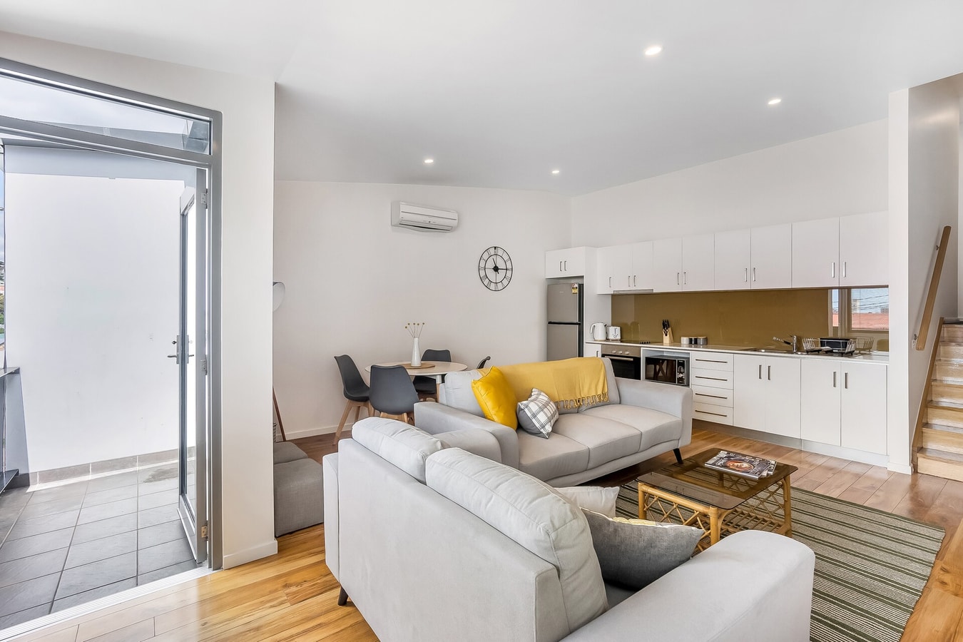 Warwick 75 Hobart Apartment gallery image 8
