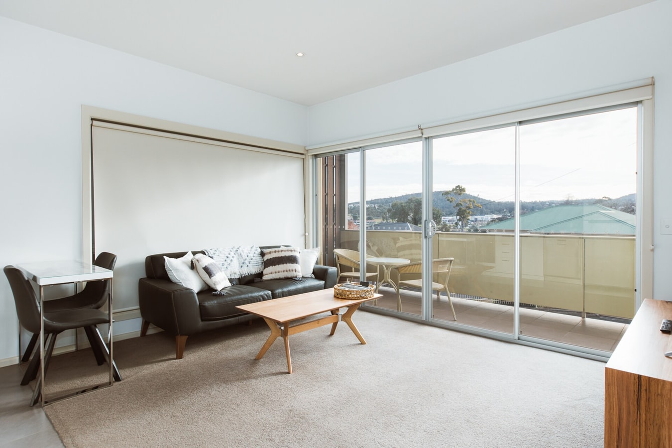 Montage Apartment + Views + Location + Car Parking gallery image 8
