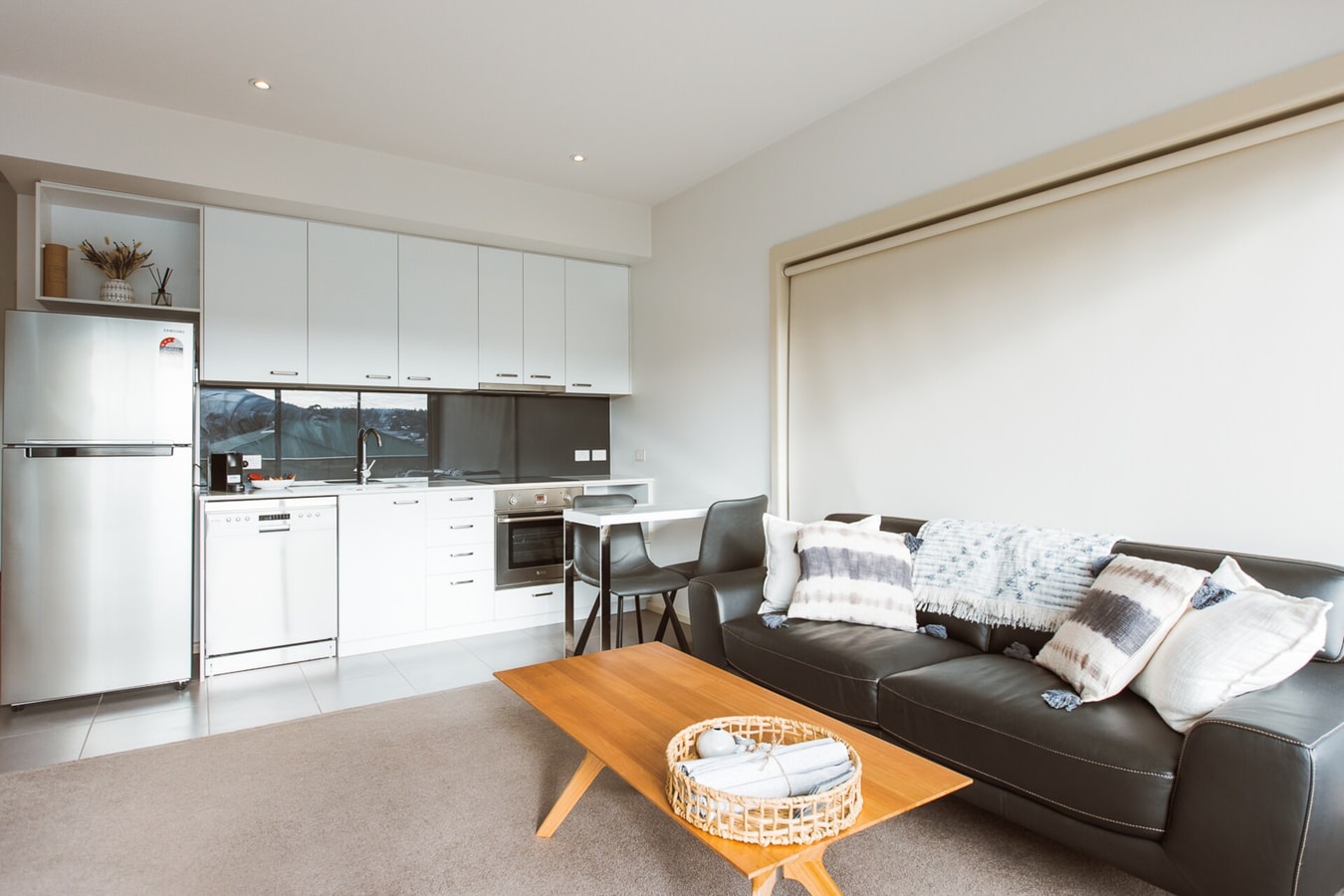 Montage Apartment + Views + Location + Car Parking gallery image 6