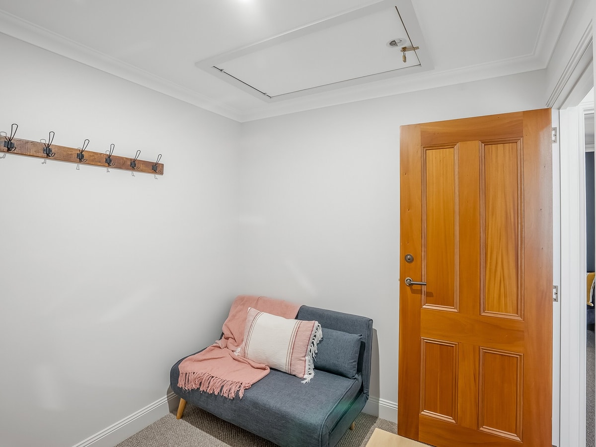 Catherine Cottage – Stylish Hobart Stay gallery image 16