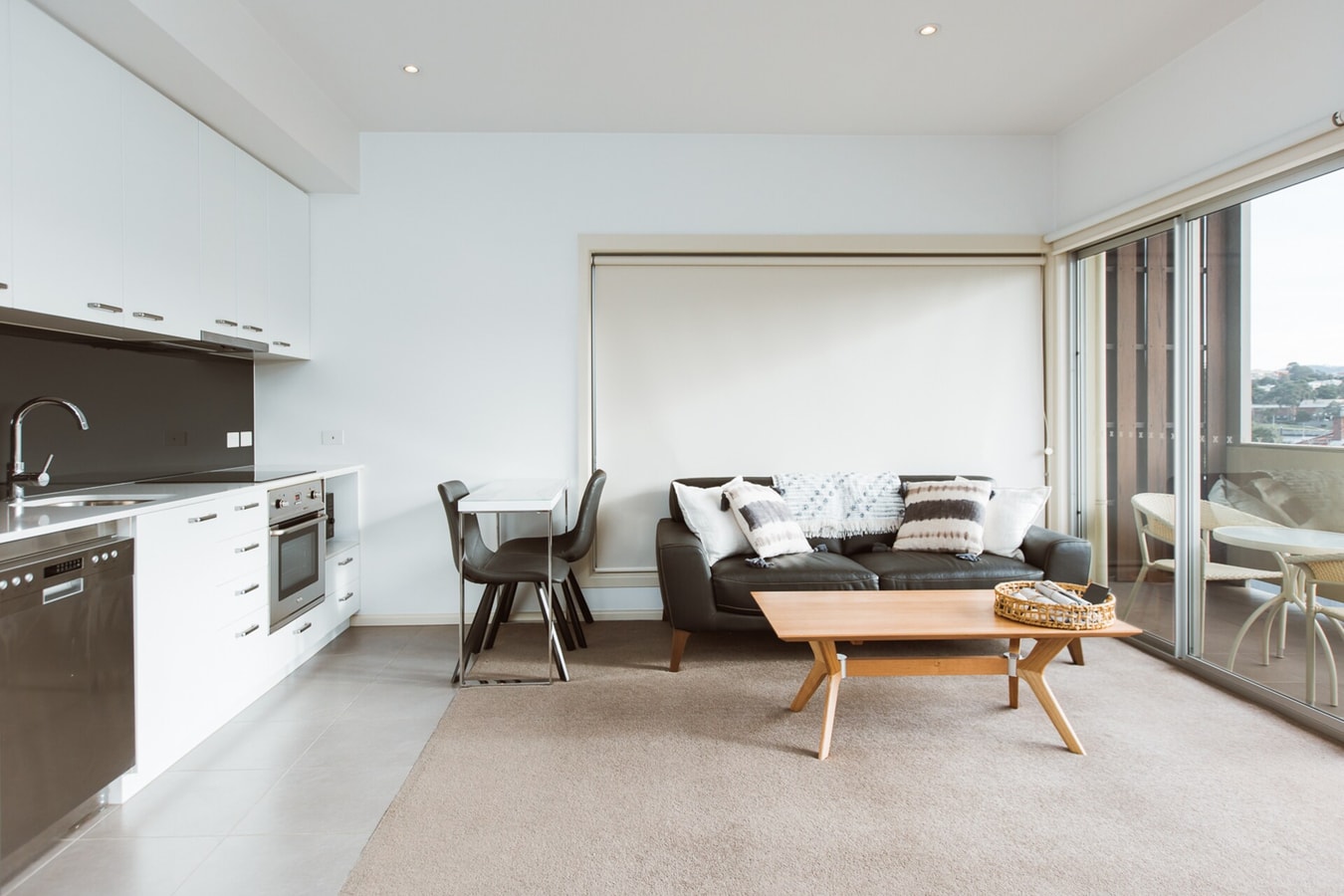 Montage Apartment + Views + Location + Car Parking gallery image 2