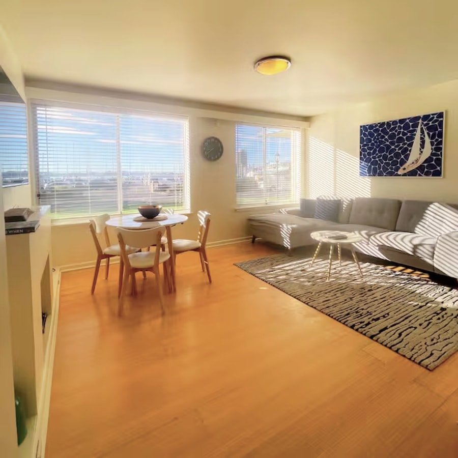 Sandy Bay Marina Apartment with Views gallery image 2