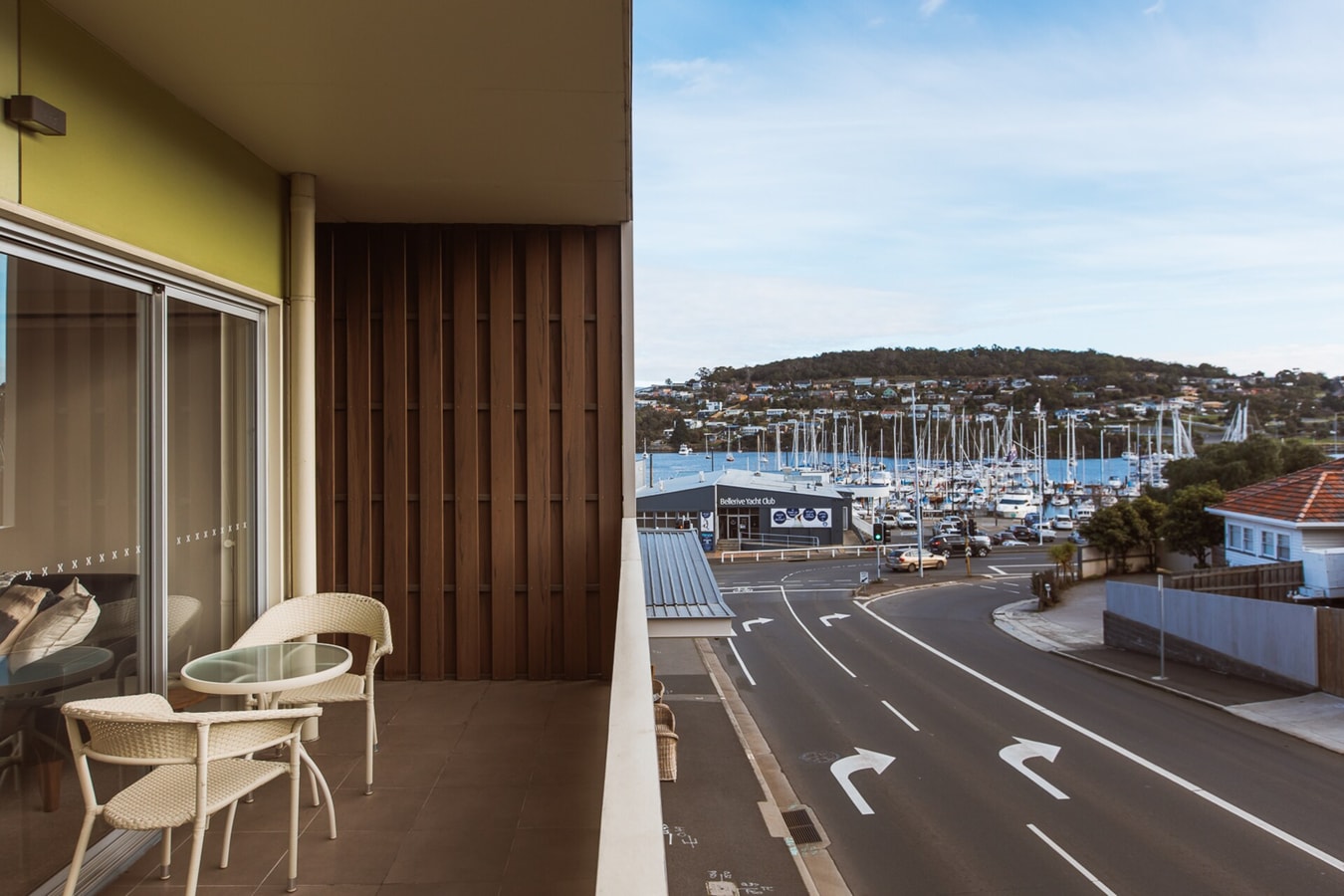 Montage Apartment + Views + Location + Car Parking gallery image 15