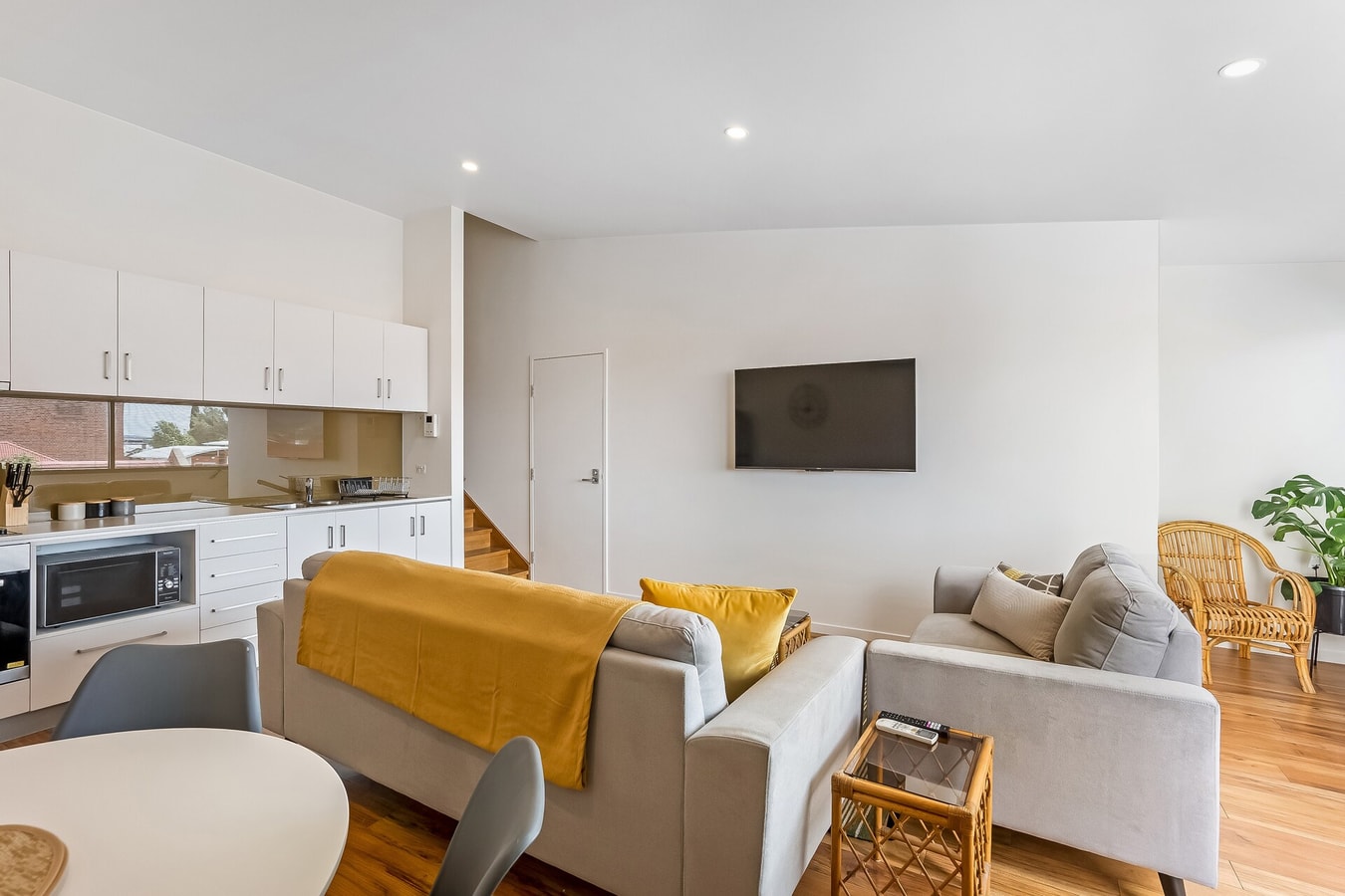 Warwick 75 Hobart Apartment gallery image 13