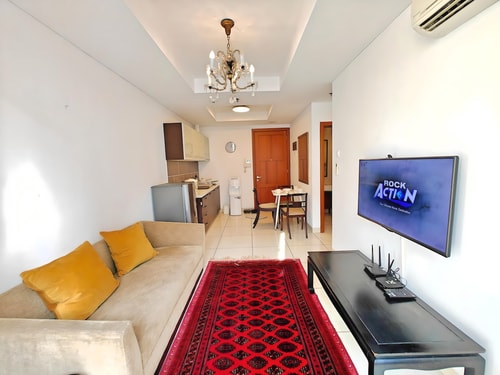 Stategic 1@Cikditiro 2BR Apt w/ Pool, Gym, Wi-Fi