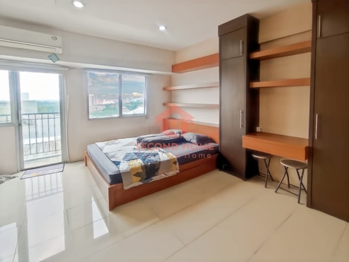 Strategic Studio Depok Park View w/ Pool & Wi-Fi