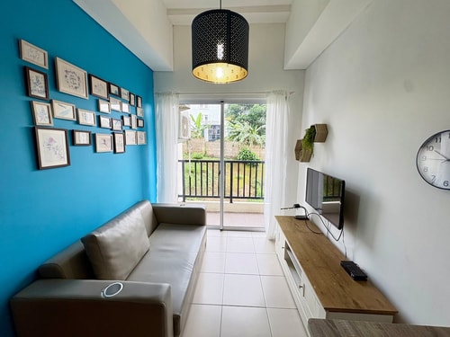 Cozy 1BR Saveria Apt BSD with pool