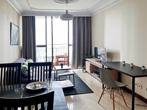 Large and Strategic Rasuna Apt 3BR with WiFi &Pool