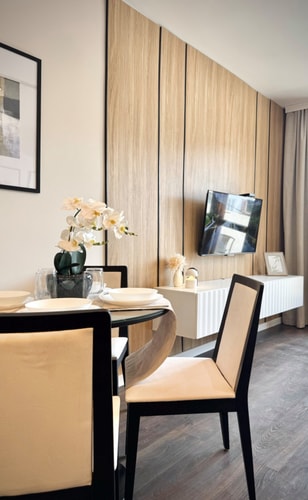 Central Stylish Stay & Free Parking 9 hosty.bg