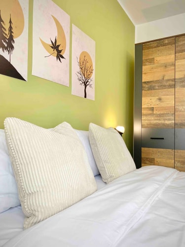 Colourful Apartment for 4 Guests 22 hosty.bg