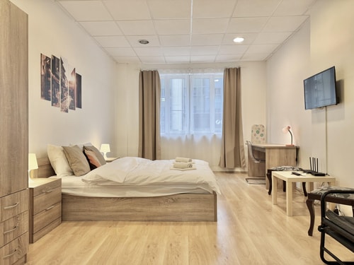 Top Centre 2BDR Apartment for 4 Guests 35 hosty.bg