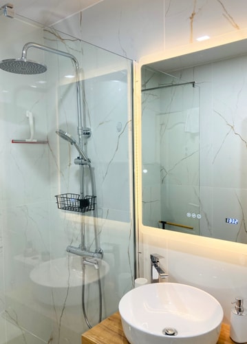 Cozy & Colourful 1Bed Apartment with Free Parking 26 hosty.bg