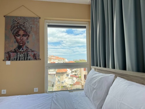 Artistic Apartment for 4 Guests 12 hosty.bg