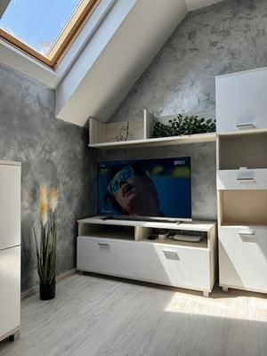 Artistic Apartment for 4 Guests 17 hosty.bg