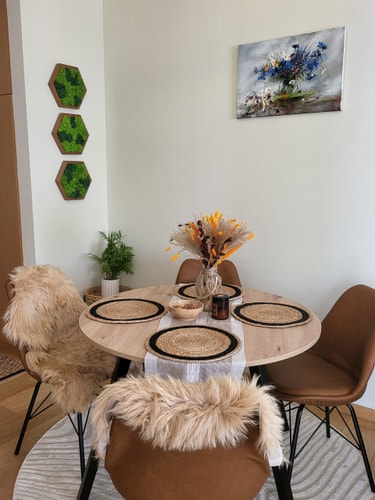 Exquisite Euphoria Аpartment for 4 Guests 2 hosty.bg