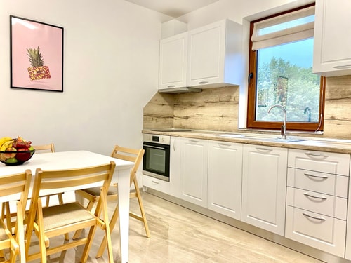 Spacious & Cozy 2 bed Apartment with Fast Wi-fi 32 hosty.bg
