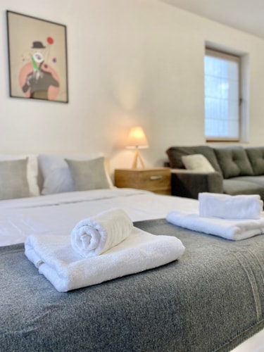 Modern Studio for 4 persons with Fast Wi-fi & Tv 11 hosty.bg