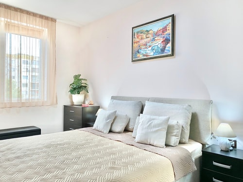 Sunny & Cozy Apartment for 4 3 hosty.bg