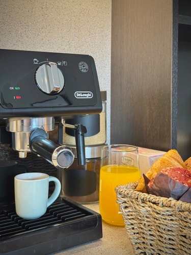 Central Stylish Stay & Free Parking 4 hosty.bg