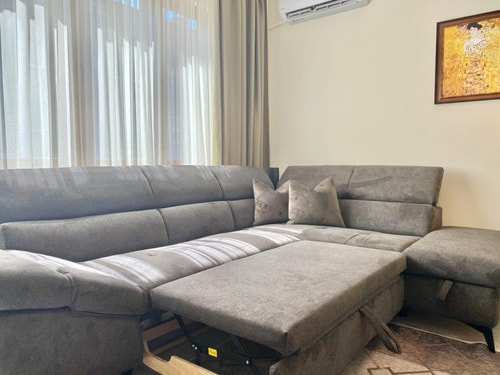 Great 2BDR Apartment in the Centre for 6 Guests 43 hosty.bg
