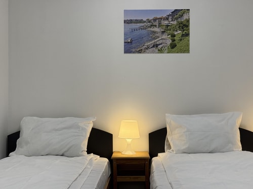Top Centre 2BDR Apartment for 4 Guests 28 hosty.bg
