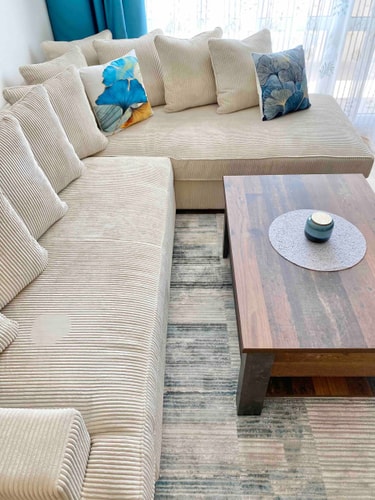 Colourful Apartment for 4 Guests 18 hosty.bg