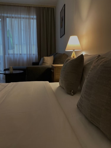 Spacious & Cozy 2 bed Apartment with Fast Wi-fi 20 hosty.bg