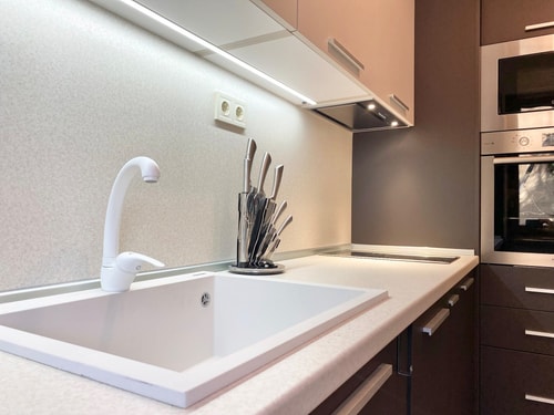 Great 2BDR Apartment in the Centre for 6 Guests 6 hosty.bg
