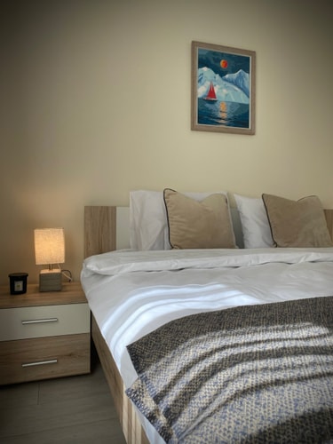 Great 2BDR Apartment in the Centre for 6 Guests 38 hosty.bg
