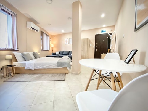 Studio for 4 Guests Next to Mall & Free Parking 11 hosty.bg