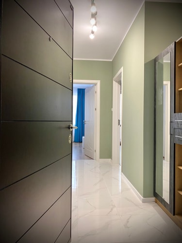 Art Apartment for 4 People  Free Parking & Wifi 21 hosty.bg