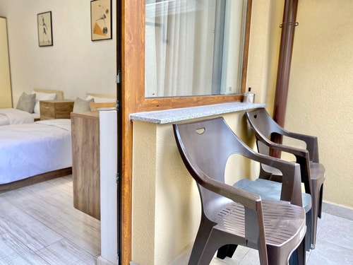 Top Location Apartment with 2 Baths  for 6 Guests 9 hosty.bg