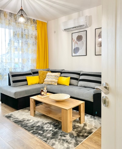 Art Apartment for 4 People  Free Parking & Wifi 36 hosty.bg