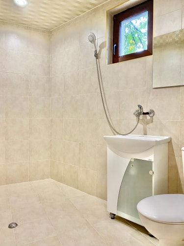 Studio for 4 Guests Next to Mall & Free Parking 7 hosty.bg