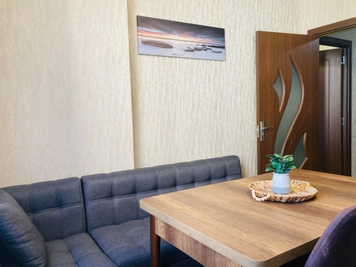 Stylish & Cozy 1BR Apartment 18 hosty.bg